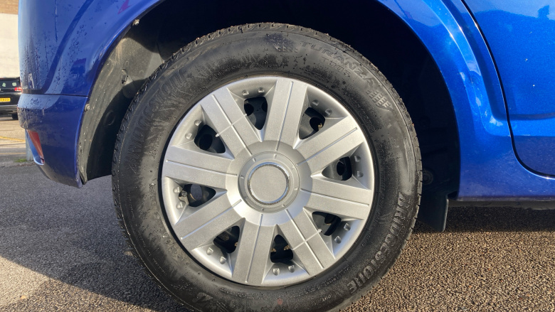 Dacia Sandero 1.0 Tce Essential 5dr Petrol Hatchback